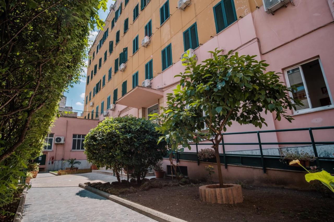 Ostello Foresteria Esercito Della Salvezza *